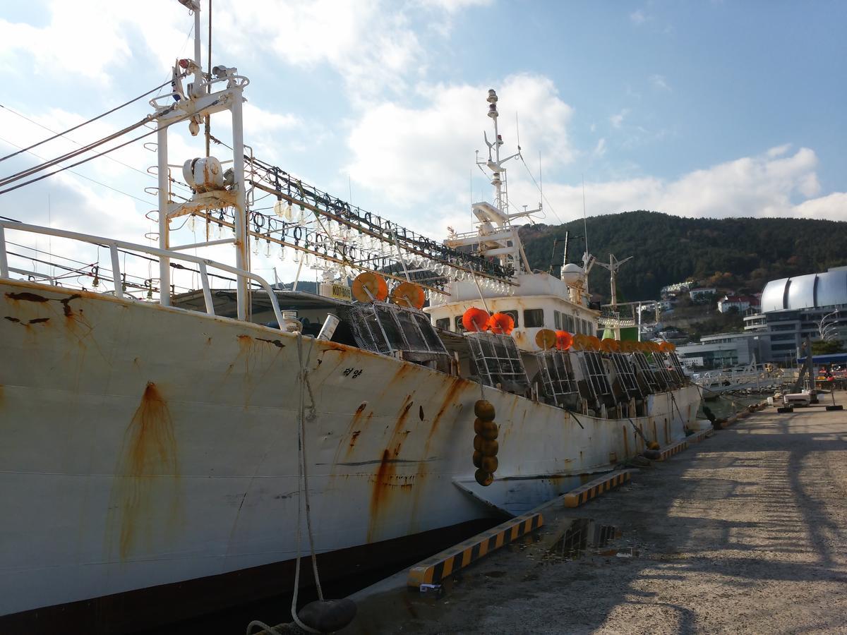 Geoje Jangseungpo Lighthouse Hotel Sodong Exterior foto